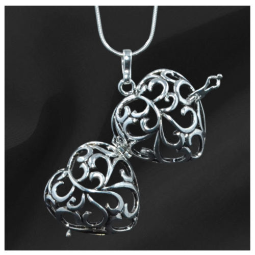 Silver Heart Gem pendant