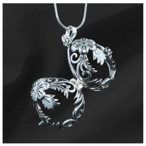 Silver floral gem pendant open